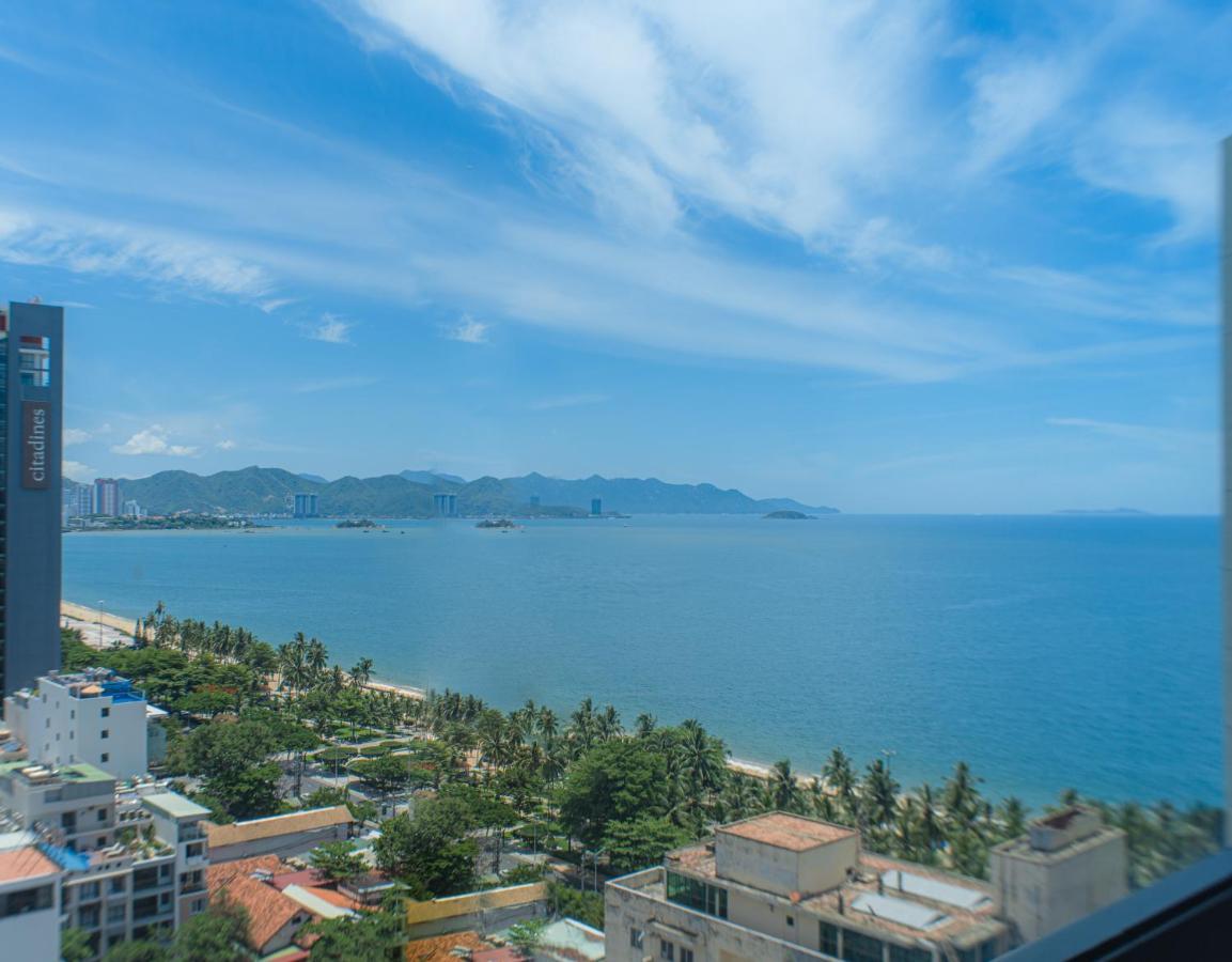 Aaron Hotel Nha Trang Eksteriør billede